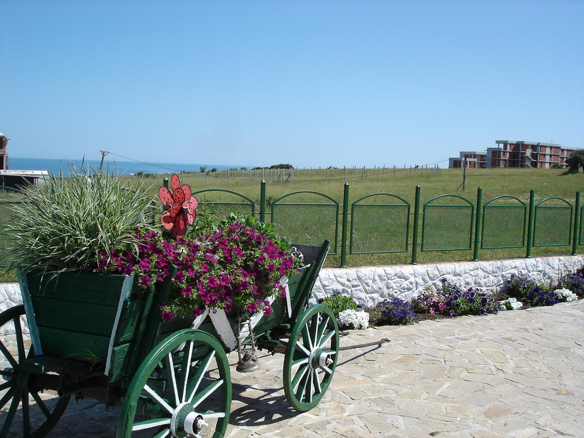 Hotel Casa Di Angel Sinemorec Zewnętrze zdjęcie